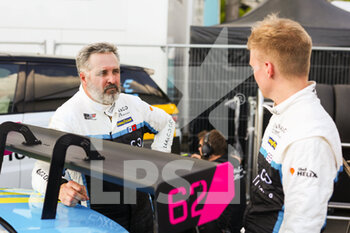 07/05/2022 - MULLER Yvan (FRA), Cyan Racing Lynk & Co, Lynk & Co 03 TCR, EHRLACHERR Yann (FRA), Cyan Performance Lynk & Co, Lynk & Co 03 TCR, portrait during the WTCR - Race of France 2022, 1st round of the 2022 FIA World Touring Car Cup, from May 7 to 8 in Pau, France - WTCR - RACE OF FRANCE 2022, 1ST ROUND OF THE 2022 FIA WORLD TOURING CAR CUP - TURISMO E GRAN TURISMO - MOTORI