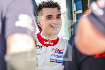 07/05/2022 - TASI Attila (HUN), Équipe LIQUI MOLY Engstler, Honda Civic Type R TCR, portrait during the WTCR - Race of France 2022, 1st round of the 2022 FIA World Touring Car Cup, from May 7 to 8 in Pau, France - WTCR - RACE OF FRANCE 2022, 1ST ROUND OF THE 2022 FIA WORLD TOURING CAR CUP - TURISMO E GRAN TURISMO - MOTORI