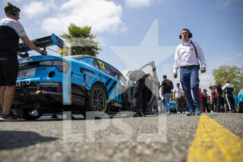 2022-05-08 - 12 URRUTIA Santiago (URY), Cyan Performance Lynk & Co, Lynk & Co 03 TCR, grid during the WTCR - Race of France 2022, 1st round of the 2022 FIA World Touring Car Cup, from May 7 to 8 in Pau, France - WTCR - RACE OF FRANCE 2022, 1ST ROUND OF THE 2022 FIA WORLD TOURING CAR CUP  - GRAND TOURISM - MOTORS