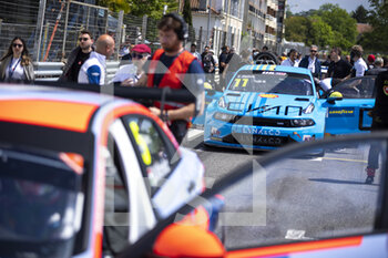 2022-05-08 - 11 BJORK Thed (SUE), Cyan Performance Lynk & Co, Lynk & Co 03 TCR, grid during the WTCR - Race of France 2022, 1st round of the 2022 FIA World Touring Car Cup, from May 7 to 8 in Pau, France - WTCR - RACE OF FRANCE 2022, 1ST ROUND OF THE 2022 FIA WORLD TOURING CAR CUP  - GRAND TOURISM - MOTORS