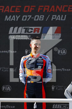 2022-05-08 - AZCONA Mikel (ESP), BRC Hyundai N Squadra Corse, Hyundai Elantra N TCR, portrait podium, during the WTCR - Race of France 2022, 1st round of the 2022 FIA World Touring Car Cup, from May 7 to 8 in Pau, France - WTCR - RACE OF FRANCE 2022, 1ST ROUND OF THE 2022 FIA WORLD TOURING CAR CUP  - GRAND TOURISM - MOTORS