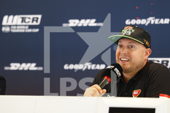 2022-05-26 - HUFF Rob (GBR), Zengo Motorsport, CUPRA Leon Competición, portrait, conference de presse, press conference, during the WTCR - Race of Germany 2022, 2nd round of the 2022 FIA World Touring Car Cup, on the Nurburgring Nordschleife from May 26 to 28 in Nurburg, Germany - AUTO - WTCR - RACE OF GERMANY 2022 - GRAND TOURISM - MOTORS