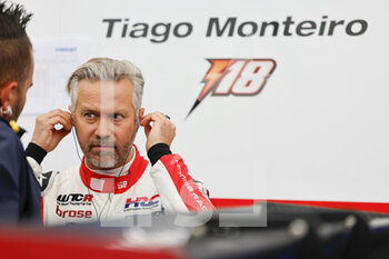 27/05/2022 - MONTEIRO Tiago (PRT,) Équipe LIQUI MOLY Engstler, Honda Civic Type R TCR, portrait, during the WTCR - Race of Germany 2022, 2nd round of the 2022 FIA World Touring Car Cup, on the Nurburgring Nordschleife from May 26 to 28 in Nurburg, Germany - AUTO - WTCR - RACE OF GERMANY 2022 - TURISMO E GRAN TURISMO - MOTORI