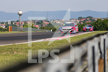 2022-06-11 - 18 MONTEIRO Tiago (PRT), LIQUI MOLY Team Engstler, Honda Civic Type R TCR, action during the WTCR - Race of Hungary 2022, 3rd round of the 2022 FIA World Touring Car Cup, on the Hungaroring from June 10 to 12 in Budapest, Hungary - AUTO - WTCR - RACE OF HUNGARY 2022 - GRAND TOURISM - MOTORS