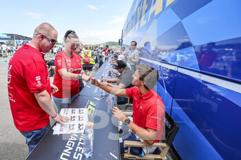 2022-06-10 - MAGNUS Gilles (BEL), Comtoyou Team Audi Sport, Audi RS 3 LMS, portraitautograph session during the WTCR - Race of Hungary 2022, 3rd round of the 2022 FIA World Touring Car Cup, on the Hungaroring from June 10 to 12 in Budapest, Hungary - AUTO - WTCR - RACE OF HUNGARY 2022 - GRAND TOURISM - MOTORS