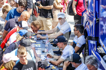 2022-06-10 - BJORK Thed (SWE), Cyan Performance Lynk & Co, Lynk & Co 03 TCR, portrait autograph session during the WTCR - Race of Hungary 2022, 3rd round of the 2022 FIA World Touring Car Cup, on the Hungaroring from June 10 to 12 in Budapest, Hungary - AUTO - WTCR - RACE OF HUNGARY 2022 - GRAND TOURISM - MOTORS