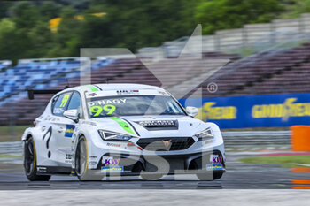 2022-06-10 - 99 NAGY Daniel (HUN), Zengő Motorsport, CUPRA Leon Competición, action during the WTCR - Race of Hungary 2022, 3rd round of the 2022 FIA World Touring Car Cup, on the Hungaroring from June 10 to 12 in Budapest, Hungary - AUTO - WTCR - RACE OF HUNGARY 2022 - GRAND TOURISM - MOTORS