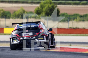 2022-06-25 - 86 GUERRIERI Esteban (ARG), ALL-INKL.COM Münnich Motorsport, Honda Civic Type R TCR, action during the WTCR - Race of Spain 2022, 4th round of the 2022 FIA World Touring Car Cup, on the MotorLand Aragon from June 24 to 26 in Alcaniz, Spain - AUTO - WTCR - RACE OF SPAIN 2022 - GRAND TOURISM - MOTORS