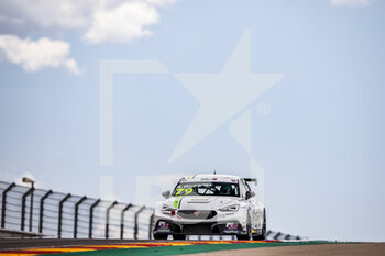 2022-06-25 - 79 HUFF Rob (GBR), Zengo Motorsport, CUPRA Leon Competición, action during the WTCR - Race of Spain 2022, 4th round of the 2022 FIA World Touring Car Cup, on the MotorLand Aragon from June 24 to 26 in Alcaniz, Spain - AUTO - WTCR - RACE OF SPAIN 2022 - GRAND TOURISM - MOTORS