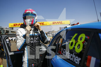 26/06/2022 - EHRLACHERR Yann (FRA), Cyan Performance Lynk & Co, Lynk & Co 03 TCR, portrait during the WTCR - Race of Spain 2022, 4th round of the 2022 FIA World Touring Car Cup, on the MotorLand Aragon from June 24 to 26 in Alcaniz, Spain - AUTO - WTCR - RACE OF SPAIN 2022 - TURISMO E GRAN TURISMO - MOTORI