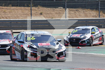 26/06/2022 - 86 GUERRIERI Esteban (ARG), ALL-INKL.COM Münnich Motorsport, Honda Civic Type R TCR, action during the WTCR - Race of Spain 2022, 4th round of the 2022 FIA World Touring Car Cup, on the MotorLand Aragon from June 24 to 26 in Alcaniz, Spain - AUTO - WTCR - RACE OF SPAIN 2022 - TURISMO E GRAN TURISMO - MOTORI