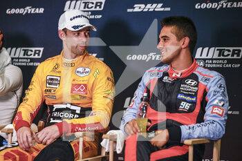 26/06/2022 - BERTHON Nathanael (FRA), Comtoyou DHL Team Audi Sport, Audi RS 3 LMS, portrait AZCONA Mikel (ESP), BRC Hyundai N Squadra Corse, Hyundai Elantra N TCR, portrait during the WTCR - Race of Spain 2022, 4th round of the 2022 FIA World Touring Car Cup, on the MotorLand Aragon from June 24 to 26 in Alcaniz, Spain - AUTO - WTCR - RACE OF SPAIN 2022 - TURISMO E GRAN TURISMO - MOTORI