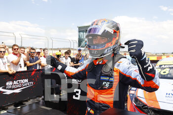 26/06/2022 - AZCONA Mikel (ESP), BRC Hyundai N Squadra Corse, Hyundai Elantra N TCR, portrait, podium, portrait, during the WTCR - Race of Spain 2022, 4th round of the 2022 FIA World Touring Car Cup, on the MotorLand Aragon from June 24 to 26 in Alcaniz, Spain - AUTO - WTCR - RACE OF SPAIN 2022 - TURISMO E GRAN TURISMO - MOTORI
