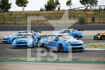 26/06/2022 - 12 URRUTIA Santiago (URY), Cyan Performance Lynk & Co, Lynk & Co 03 TCR, action 55 QING HUA Ma (CHN), Cyan Racing Lynk & Co, Lynk & Co 03 TCR, action during the WTCR - Race of Spain 2022, 4th round of the 2022 FIA World Touring Car Cup, on the MotorLand Aragon from June 24 to 26 in Alcaniz, Spain - AUTO - WTCR - RACE OF SPAIN 2022 - TURISMO E GRAN TURISMO - MOTORI