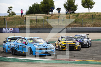 26/06/2022 - 68 EHRLACHER Yann (FRA), Cyan Performance Lynk & Co, Lynk & Co 03 TCR, action 17 BERTHON Nathanael (FRA), Comtoyou DHL Team Audi Sport, Audi RS 3 LMS, action during the WTCR - Race of Spain 2022, 4th round of the 2022 FIA World Touring Car Cup, on the MotorLand Aragon from June 24 to 26 in Alcaniz, Spain - AUTO - WTCR - RACE OF SPAIN 2022 - TURISMO E GRAN TURISMO - MOTORI