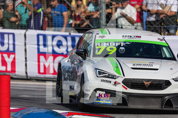 2022-07-02 - 79 HUFF Robert (GBR), Zengo Motorsport, CUPRA Leon Competición, action during the WTCR - Race of Portugal 2022, 5th round of the 2022 FIA World Touring Car Cup, on the Circuit Internacional de Vila Real from July 1 to 3 in Vila Real, Portugal - AUTO - WTCR - RACE OF PORTUGAL 2022 - GRAND TOURISM - MOTORS