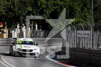 2022-07-02 - 79 HUFF Rob (GBR), Zengo Motorsport, CUPRA Leon Competición, action during the WTCR - Race of Portugal 2022, 5th round of the 2022 FIA World Touring Car Cup, on the Circuit Internacional de Vila Real from July 1 to 3 in Vila Real, Portugal - AUTO - WTCR - RACE OF PORTUGAL 2022 - GRAND TOURISM - MOTORS