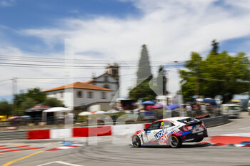 2022-07-02 - 09 TASSI Attila (HUN), LIQUI MOLY Engstler, Honda Civic Type R TCR, action during the WTCR - Race of Portugal 2022, 5th round of the 2022 FIA World Touring Car Cup, on the Circuit Internacional de Vila Real from July 1 to 3 in Vila Real, Portugal - AUTO - WTCR - RACE OF PORTUGAL 2022 - GRAND TOURISM - MOTORS