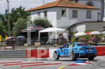 2022-07-02 - 68 EHRLACHER Yann (FRA), Cyan Performance Lynk & Co, Lynk & Co 03 TCR, action during the WTCR - Race of Portugal 2022, 5th round of the 2022 FIA World Touring Car Cup, on the Circuit Internacional de Vila Real from July 1 to 3 in Vila Real, Portugal - AUTO - WTCR - RACE OF PORTUGAL 2022 - GRAND TOURISM - MOTORS