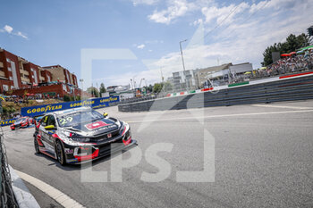 2022-07-03 - 29 GIROLAMI Nestor (ARG), ALL-INKL.COM Münnich Motorsport, Honda Civic Type R TCR, action during the WTCR - Race of Portugal 2022, 5th round of the 2022 FIA World Touring Car Cup, on the Circuit Internacional de Vila Real from July 1 to 3 in Vila Real, Portugal - AUTO - WTCR - RACE OF PORTUGAL 2022 - GRAND TOURISM - MOTORS