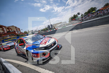 2022-07-03 - 18 MONTEIRO Tiago (PRT,) Équipe LIQUI MOLY Engstler, Honda Civic Type R TCR, action during the WTCR - Race of Portugal 2022, 5th round of the 2022 FIA World Touring Car Cup, on the Circuit Internacional de Vila Real from July 1 to 3 in Vila Real, Portugal - AUTO - WTCR - RACE OF PORTUGAL 2022 - GRAND TOURISM - MOTORS