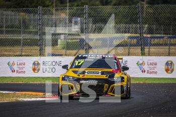 22/07/2022 - 17 BERTHON Nathanael (FRA), Comtoyou DHL Team Audi Sport, Audi RS 3 LMS, action during the WTCR - Race of Italy 2022, 6th round of the 2022 FIA World Touring Car Cup, on the Autodromo Vallelunga Piero Taruffi from July 22 to 24 in Campagnano di Roma, Italy - AUTO - WTCR - RACE OF ITALY 2022 - TURISMO E GRAN TURISMO - MOTORI