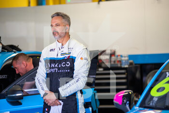 22/07/2022 - MULLER Yvan (FRA), Cyan Racing Lynk & Co, Lynk & Co 03 TCR, portrait ambiance stand pit lane during the WTCR - Race of Italy 2022, 6th round of the 2022 FIA World Touring Car Cup, on the Autodromo Vallelunga Piero Taruffi from July 22 to 24 in Campagnano di Roma, Italy - AUTO - WTCR - RACE OF ITALY 2022 - TURISMO E GRAN TURISMO - MOTORI