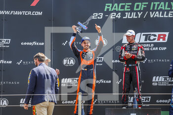 22/07/2022 - AZCONA Mikel (ESP), BRC Hyundai N Squadra Corse, Hyundai Elantra N TCR, portrait,podium ambiance during the WTCR - Race of Italy 2022, 6th round of the 2022 FIA World Touring Car Cup, on the Autodromo Vallelunga Piero Taruffi from July 22 to 24 in Campagnano di Roma, Italy - AUTO - WTCR - RACE OF ITALY 2022 - TURISMO E GRAN TURISMO - MOTORI