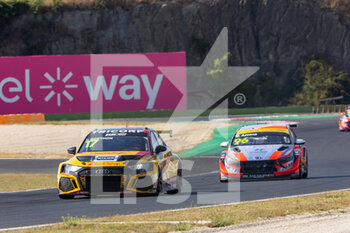 24/07/2022 - 17 BERTHON Nathanael (FRA), Comtoyou DHL Team Audi Sport, Audi RS 3 LMS, action 96 AZCONA Mikel (ESP), BRC Hyundai N Squadra Corse, Hyundai Elantra N TCR, action during the WTCR - Race of Italy 2022, 6th round of the 2022 FIA World Touring Car Cup, on the Autodromo Vallelunga Piero Taruffi from July 22 to 24 in Campagnano di Roma, Italy - AUTO - WTCR - RACE OF ITALY 2022 - TURISMO E GRAN TURISMO - MOTORI