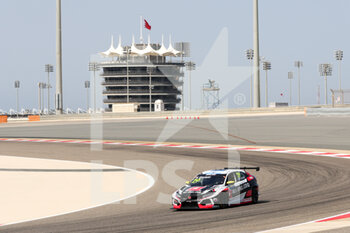 10/11/2022 - 29 GIROLAMI Nestor (ARG), ALL-INKL.COM Münnich Motorsport, Honda Civic Type R TCR, action during the WTCR - Race of Bahrain 2022, 8th round of the 2022 FIA World Touring Car Cup, on the Bahrain International Circuit from November 10 to 12 in Sakhir, Bahrain - AUTO - WTCR - RACE OF BAHRAIN 2022 - TURISMO E GRAN TURISMO - MOTORI