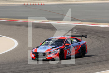 10/11/2022 - 05 MICHELISZ Norbert (HUN), BRC Hyundai N Squadra Corse, Hyundai Elantra N TCR, action during the WTCR - Race of Bahrain 2022, 8th round of the 2022 FIA World Touring Car Cup, on the Bahrain International Circuit from November 10 to 12 in Sakhir, Bahrain - AUTO - WTCR - RACE OF BAHRAIN 2022 - TURISMO E GRAN TURISMO - MOTORI