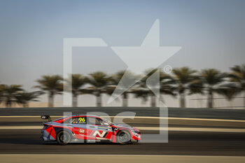 2022-11-10 - 96 AZCONA Mikel (ESP), BRC Hyundai N Squadra Corse, Hyundai Elantra N TCR, action during the WTCR - Race of Bahrain 2022, 8th round of the 2022 FIA World Touring Car Cup, on the Bahrain International Circuit from November 10 to 12 in Sakhir, Bahrain - AUTO - WTCR - RACE OF BAHRAIN 2022 - GRAND TOURISM - MOTORS