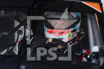 10/11/2022 - GIROLAMI Nestor (ARG), ALL-INKL.COM Münnich Motorsport, Honda Civic Type R TCR, portrait during the WTCR - Race of Bahrain 2022, 8th round of the 2022 FIA World Touring Car Cup, on the Bahrain International Circuit from November 10 to 12 in Sakhir, Bahrain - AUTO - WTCR - RACE OF BAHRAIN 2022 - TURISMO E GRAN TURISMO - MOTORI