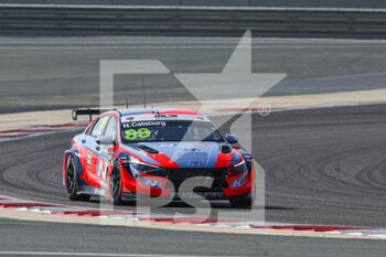 2022-11-11 - 88 CATSBURG Nicky (NLD), BRC Hyundai N Racing Team, Hyundai Elantra N TCR, action during the WTCR - Race of Bahrain 2022, 8th round of the 2022 FIA World Touring Car Cup, on the Bahrain International Circuit from November 10 to 12 in Sakhir, Bahrain - AUTO - WTCR - RACE OF BAHRAIN 2022 - GRAND TOURISM - MOTORS