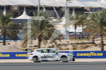 2022-11-11 - 66 BOLDIZS Bence Zengo Motorsport, CUPRA Leon Competición, action during the WTCR - Race of Bahrain 2022, 8th round of the 2022 FIA World Touring Car Cup, on the Bahrain International Circuit from November 10 to 12 in Sakhir, Bahrain - AUTO - WTCR - RACE OF BAHRAIN 2022 - GRAND TOURISM - MOTORS
