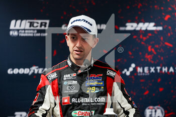 2022-11-11 - GIROLAMI Nestor (ARG), ALL-INKL.COM Münnich Motorsport, Honda Civic Type R TCR, portrait during the WTCR - Race of Bahrain 2022, 8th round of the 2022 FIA World Touring Car Cup, on the Bahrain International Circuit from November 10 to 12 in Sakhir, Bahrain - AUTO - WTCR - RACE OF BAHRAIN 2022 - GRAND TOURISM - MOTORS