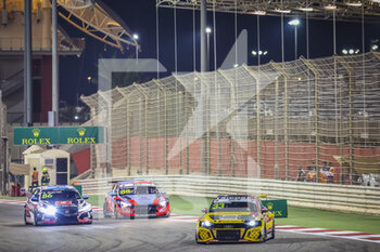 2022-11-11 - 33 CORONEL Tom (NLD), Comtoyou DHL Team Audi Sport, Audi RS 3 LMS, action during the WTCR - Race of Bahrain 2022, 8th round of the 2022 FIA World Touring Car Cup, on the Bahrain International Circuit from November 10 to 12 in Sakhir, Bahrain - AUTO - WTCR - RACE OF BAHRAIN 2022 - GRAND TOURISM - MOTORS