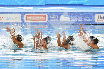 2022-08-11 - Greece Team during the LEN European Artistic Swimming Championships finals on 11th August 2022 at the Foro Italico in Rome, Italy. - EUROPEAN ACQUATICS CHAMPIONSHIS - ARTISTIC SWIMMING (DAY1) - SYNCRO - SWIMMING