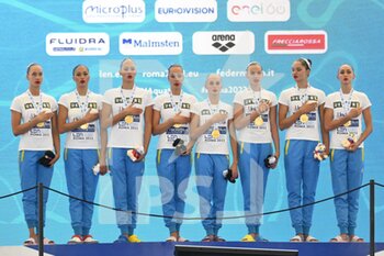 2022-08-11 - Ukraine Team during the LEN European Artistic Swimming Championships finals on 11th August 2022 at the Foro Italico in Rome, Italy. - EUROPEAN ACQUATICS CHAMPIONSHIS - ARTISTIC SWIMMING (DAY1) - SYNCRO - SWIMMING
