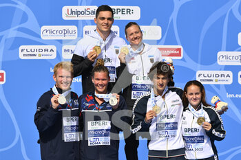 17/08/2022 - MASSENBERG Lou and PUNZEL Tina (GER), HEATLY James and REID Grace (GBR), PELLACANI Chiara and SANTORO Matteo (ITA) during the LEN European Diving Championships finals on 17th August 2022 at the Foro Italico in Rome, Italy. - EUROPEAN ACQUATICS CHAMPIONSHIPS - DIVING (DAY3) - TUFFI - NUOTO