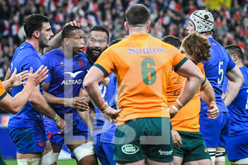 05/11/2022 - Cameron WOKI of France celebrate the try with Charles OLLIVON of France and Uini ATONIO of France during the 2022 Autumn Nations Series, rugby union match between France and Australia on November 5, 2022 at Stade de France in Saint-Denis, France - RUGBY - TEST MATCH - FRANCE V AUSTRALIA - AUTUMN NATIONS SERIES - RUGBY