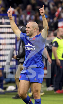 12/11/2022 - Maxime Lucu of France celebrates the victory following the 2022 Autumn Nations Series, rugby union test match between France and South Africa (Springboks) on November 12, 2022 at Velodrome stadium in Marseille, France - RUGBY - TEST MATCH - FRANCE V SOUTH AFRICA - AUTUMN NATIONS SERIES - RUGBY