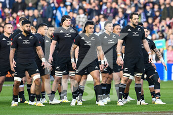 13/11/2022 - The All Blacks perform the Haka before the 2022 Autumn Nations Series, rugby union test match between Scotland and New Zealand on November 13, 2022 at the BT Murrayfield Stadium in Edinburgh, Scotland - RUGBY - TEST MATCH - SCOTLAND V NEW ZEALAND - AUTUMN NATIONS SERIES - RUGBY