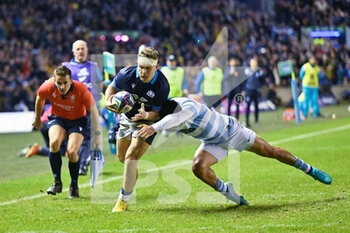 19/11/2022 - Scotland's Darcy Graham scores his third try during the 2022 Autumn Nations Series, rugby union test match between Scotland and Argentina on November 19, 2022 at BT Murrayfield Stadium in Edinburgh, Scotland - RUGBY - TEST MATCH - SCOTLAND V ARGENTINA - AUTUMN NATIONS SERIES - RUGBY