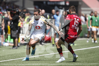 14/05/2022 - Francois HOUGAARD of Wasps and Toby ARNOLD of Lyon during the EPCR Challenge Cup, Semi Finals rugby union match between LOU Rugby (Lyon) and Wasps on May 14, 2022 at Matmut Stadium Gerland in Lyon, France - LOU RUGBY (LYON) AND WASPS - CHALLENGE CUP - RUGBY