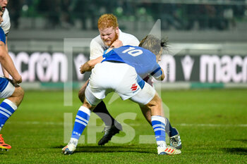 2022-02-11 - John Stewart (England) tackled by Teneggi Nicolò (Italy) - 2022 SIX NATIONS UNDER 20 - ITALY VS ENGLAND - SIX NATIONS - RUGBY