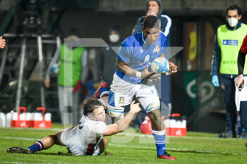 2022-02-11 - Berlese Carlos (Italy) tackled by Matty Jones (England) - 2022 SIX NATIONS UNDER 20 - ITALY VS ENGLAND - SIX NATIONS - RUGBY