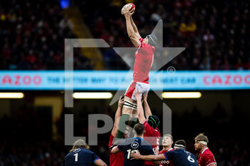 2022-02-12 - Seb Davies of Wales during the Six Nations 2022, rugby union match between Wales and Scotland on February 12, 2022 at Principality Stadium in Cardiff, Wales - SIX NATIONS 2022 - WALES VS SCOTLAND - SIX NATIONS - RUGBY
