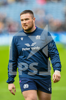 2022-02-26 - Scotland's Zander Fagerson during the warm up before the Six Nations 2022, rugby union match between Scotland and France on February 26, 2022 at BT Murrayfield Stadium in Edinburgh, Scotland - SIX NATIONS 2022 - SCOTLAND VS FRANCE - SIX NATIONS - RUGBY