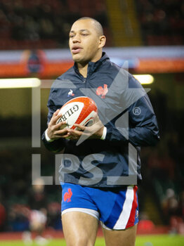 2022-03-11 - Gael Fickou of France warms up during the Six Nations 2022 rugby union match between Wales and France on March 11, 2022 at Principality Stadium in Cardiff, Wales - SIX NATIONS 2022 - WALES VS FRANCE - SIX NATIONS - RUGBY